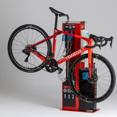 Magring Tech: bike stand for repair and inflation